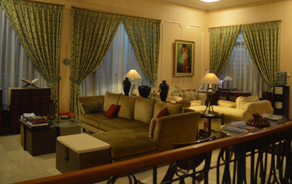 Pesona Guest House Jakarta Cilandak  Exterior foto
