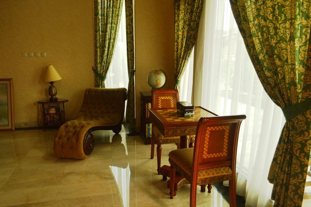 Pesona Guest House Jakarta Cilandak  Exterior foto